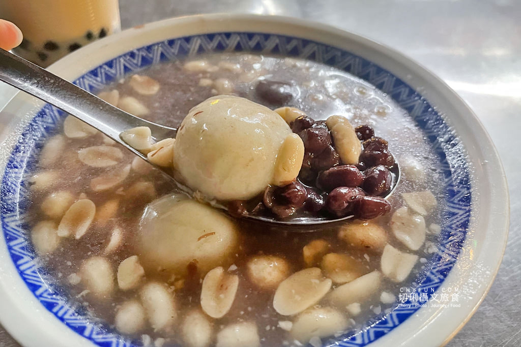 高雄｜六合夜市吃湯圓過冬至元宵，三家低調老店傳承甜品味