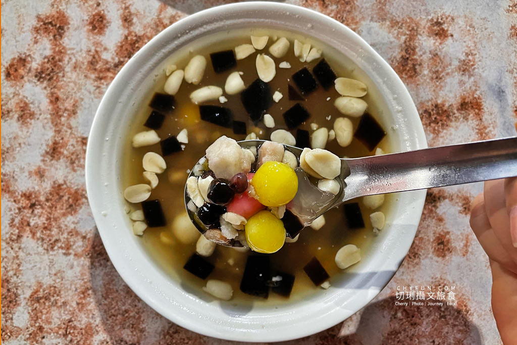 高雄｜六合夜市吃湯圓過冬至元宵，三家低調老店傳承甜品味