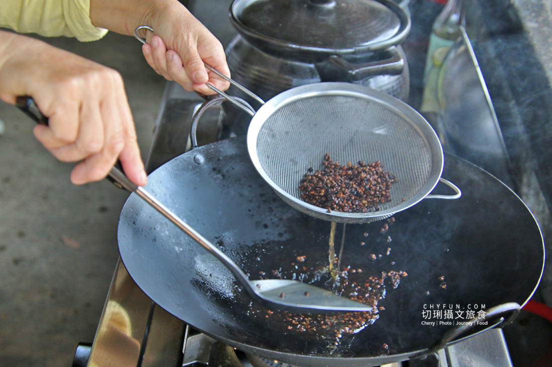 高雄｜六龜尹家有機農場饗食無菜單料理，體驗百果園、韭菜DIY感農村鄉村味