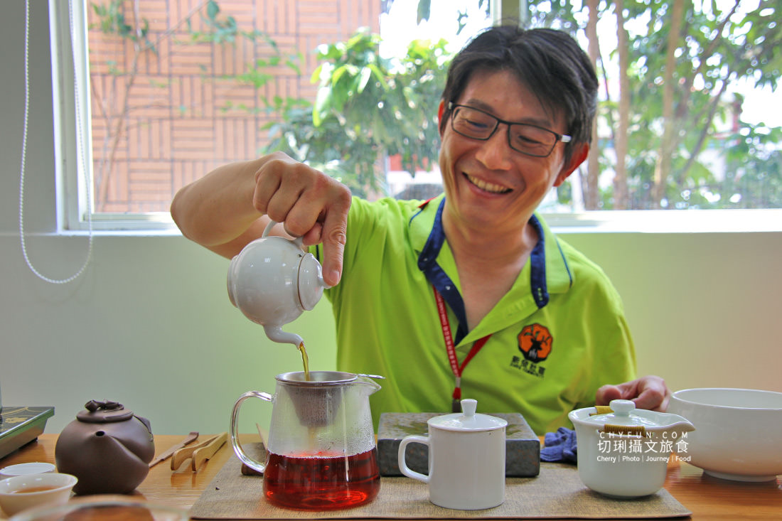 高雄｜六龜山茶故事館來這放鬆慢活喝好茶，用心體會原生山茶的獨特