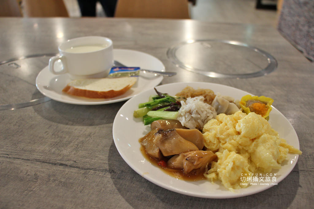 嘉義｜火車站前住宿亮點旅店，文青設計感館內設備餐廳美食多