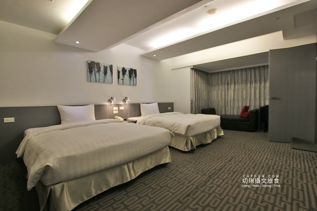 嘉義｜HOTEL HI新民店位處鬧區，房間寬敞舒適價格親民附設停車場很便民