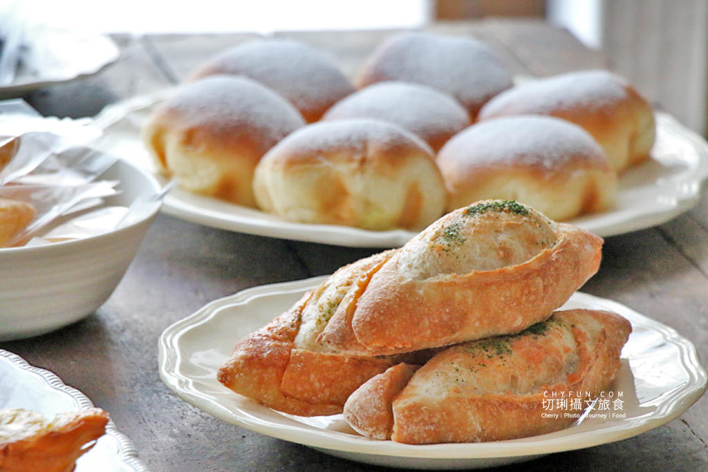 嘉義｜小花麵包店一週只賣兩天，價格不低的文青質感烘焙坊