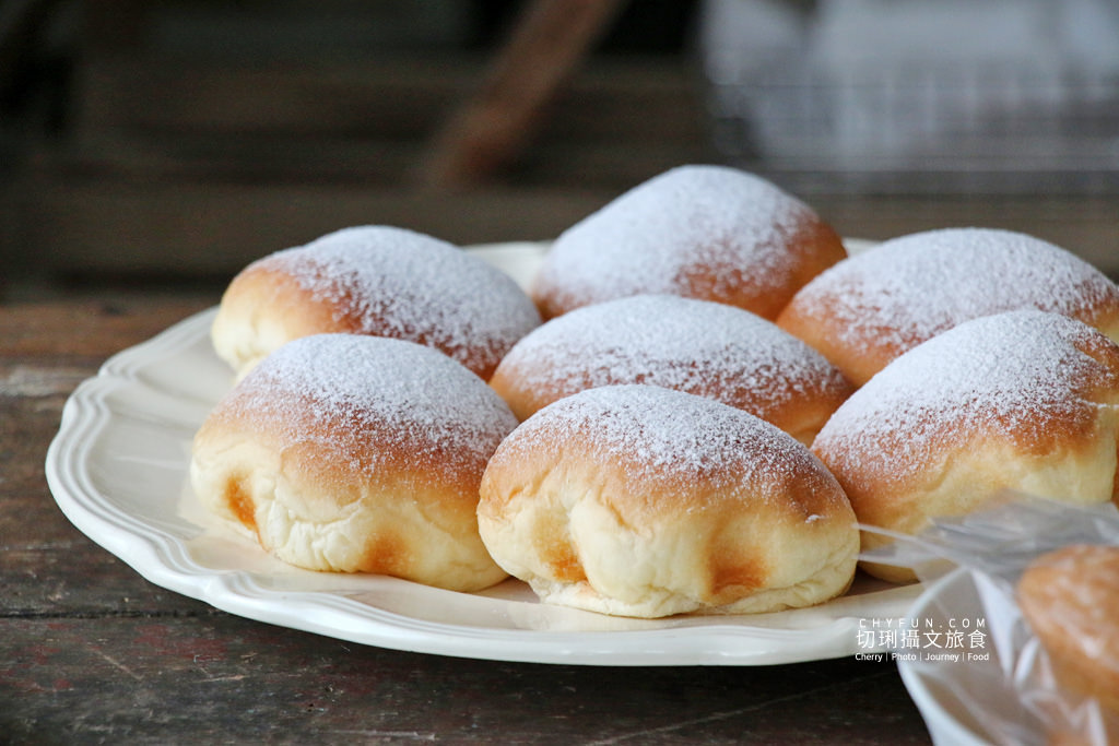 嘉義｜小花麵包店一週只賣兩天，價格不低的文青質感烘焙坊