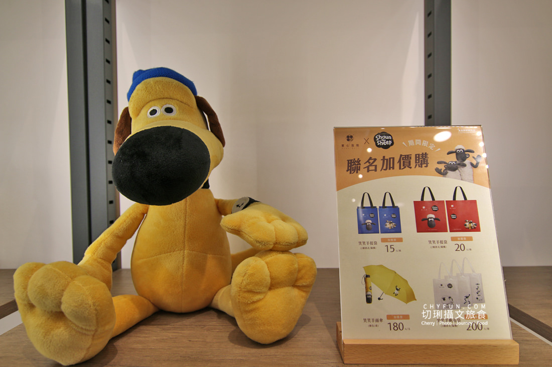 高雄｜實心蛋捲高雄新開幕，脆口的真材實料送禮推薦、過年禮盒、中秋禮盒