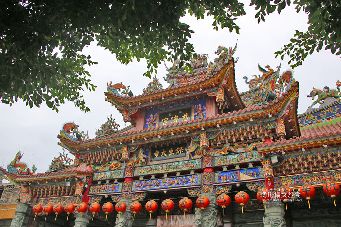 高雄｜左營舊城歷史廟宇一日遊，來去蓮池潭周遊吃美食聽秘境神話故事