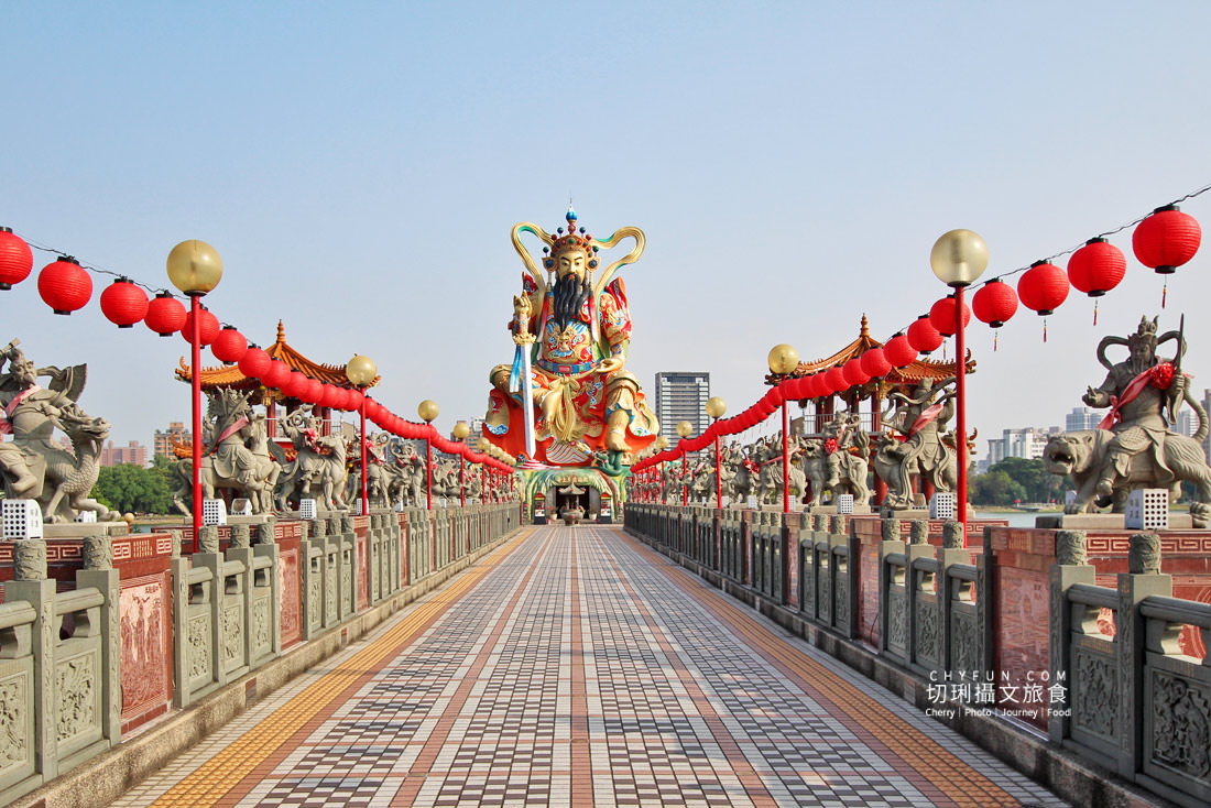 高雄｜左營舊城歷史廟宇一日遊，來去蓮池潭周遊吃美食聽秘境神話故事