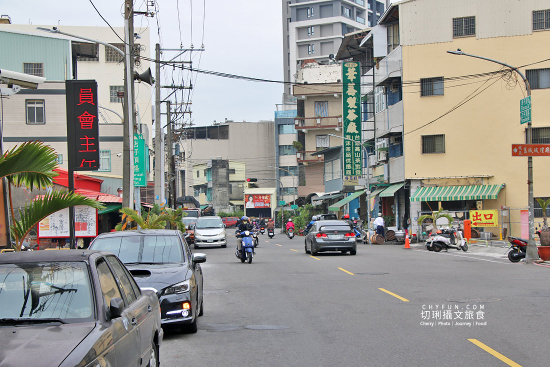 高雄｜左營舊城歷史廟宇一日遊，來去蓮池潭周遊吃美食聽秘境神話故事