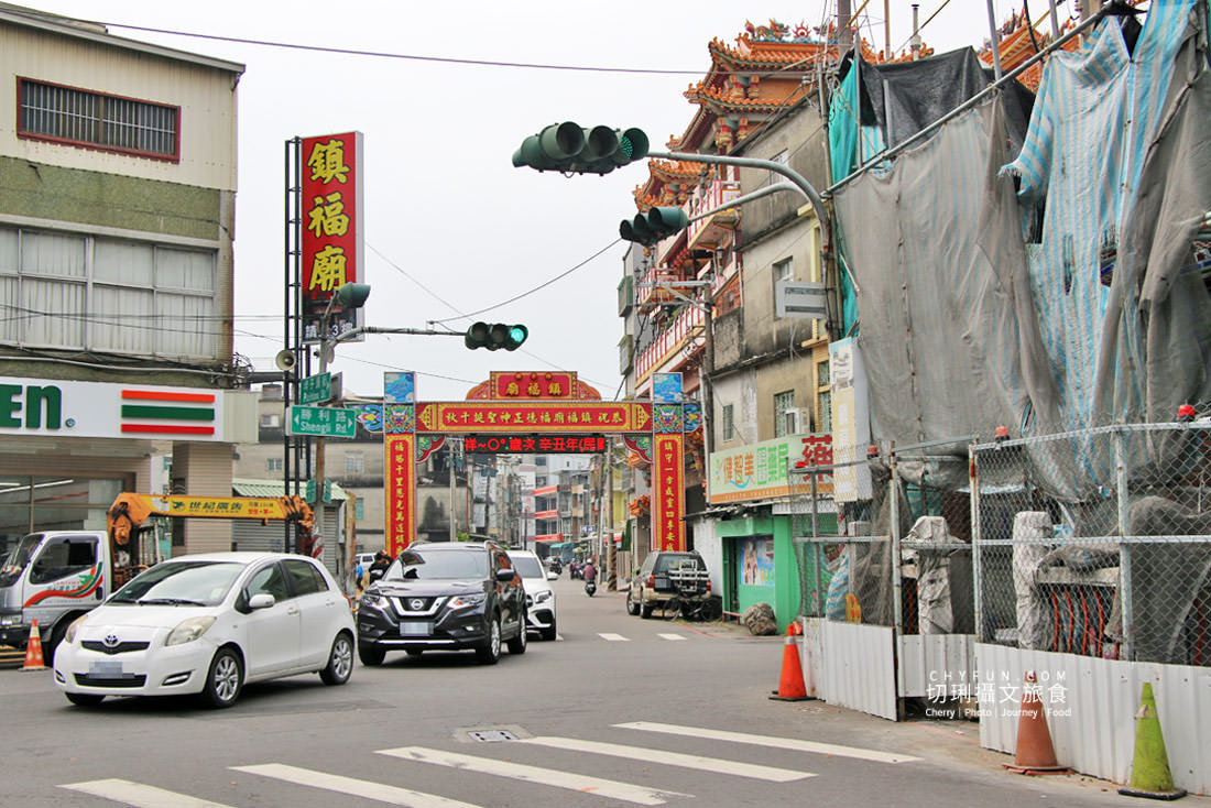 高雄｜左營舊城歷史廟宇一日遊，來去蓮池潭周遊吃美食聽秘境神話故事