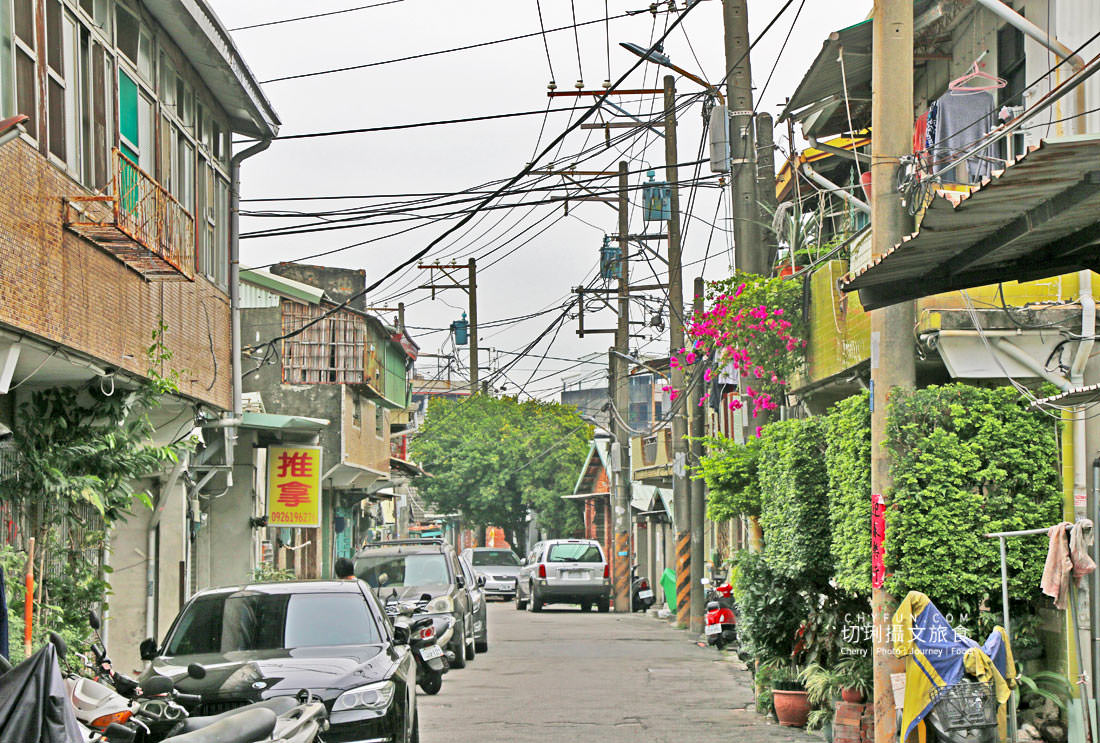 高雄｜左營舊城歷史廟宇一日遊，來去蓮池潭周遊吃美食聽秘境神話故事