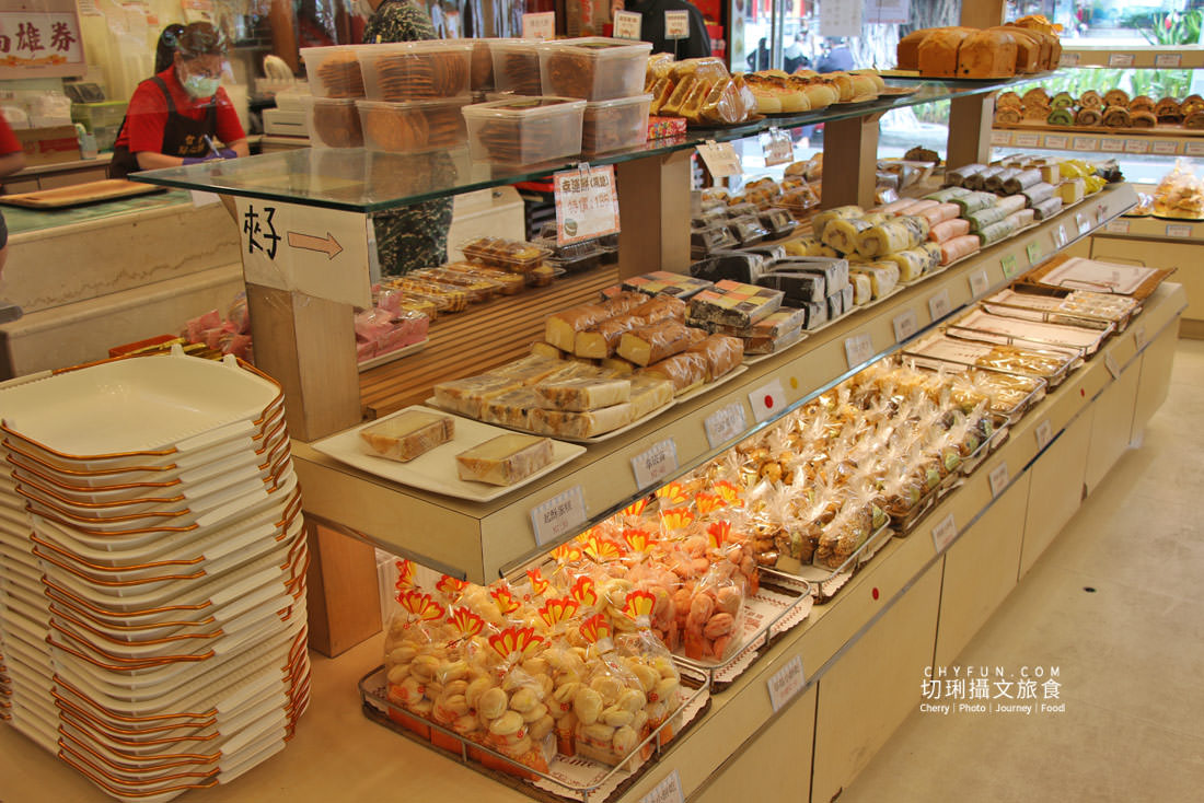 高雄｜左營舊城歷史廟宇一日遊，來去蓮池潭周遊吃美食聽秘境神話故事