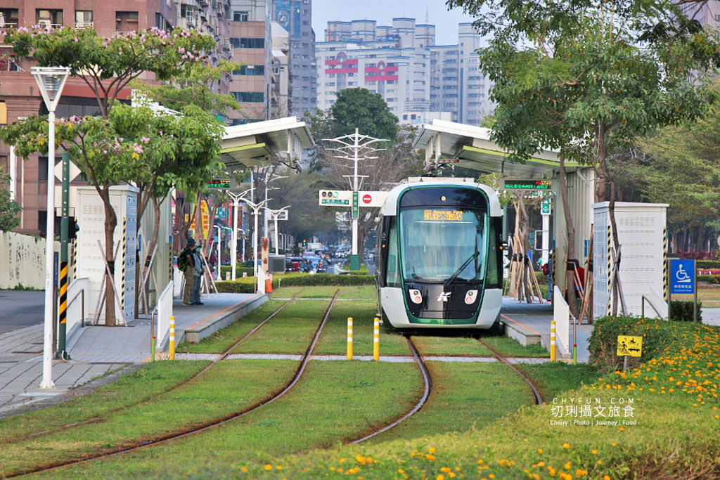 搭輕軌玩高雄｜高雄展覽館站周邊景點、美食、住宿、打卡輕鬆玩
