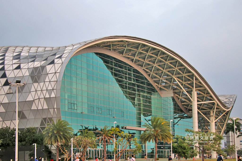 搭輕軌玩高雄｜高雄展覽館站周邊景點、美食、住宿、打卡輕鬆玩
