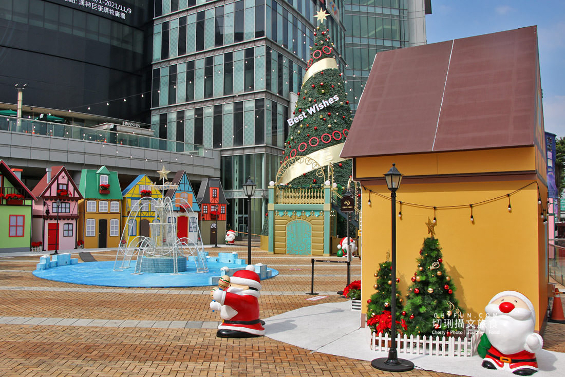 高雄｜迷你版歐洲小鎮現身漢神巨蛋慶耶誕，多款彩色屋好美好拍週年慶好好買