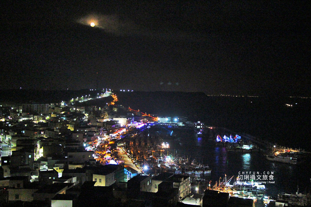 澎湖｜西嶼外垵讚元宵，創意水火舞燈光秀花火碼頭施放