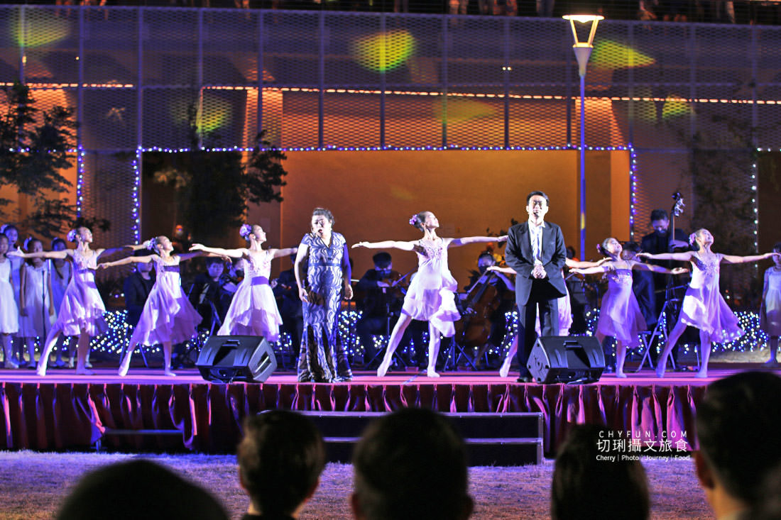 澎湖｜澎湖國際燈光藝術節舞躍銀波燈海閃耀，國際廣場變漂亮