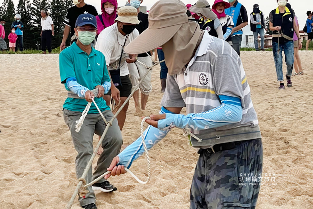 澎湖｜牽罟趣體驗在林投沙灘，同心協力靠腰捕魚快來當半日漁夫