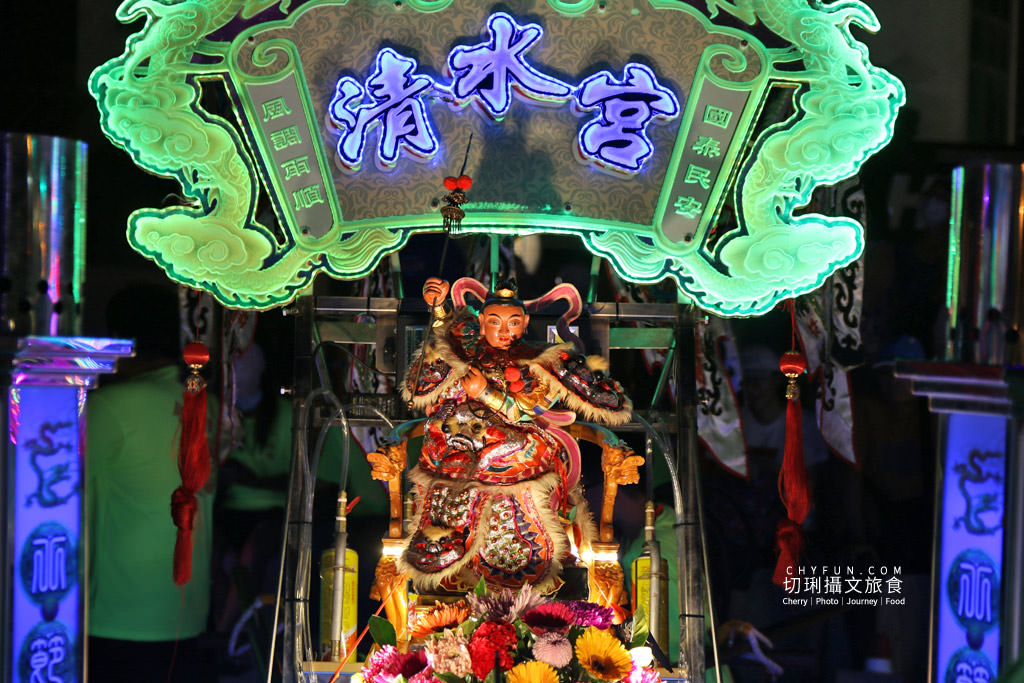 澎湖｜武轎踩街歡樂慶花火，超炫電子武轎聲光效果十足鬧市區