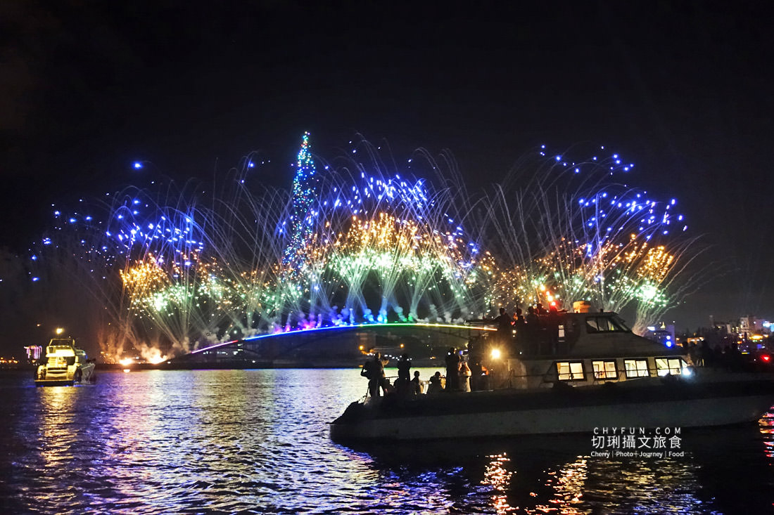 澎湖|海上看煙火釣小管,澎湖花火節限定搖曳浪漫的體驗 - 第1張圖 澎湖|海上看煙火釣小管,澎湖花火節限定搖曳浪漫的體驗