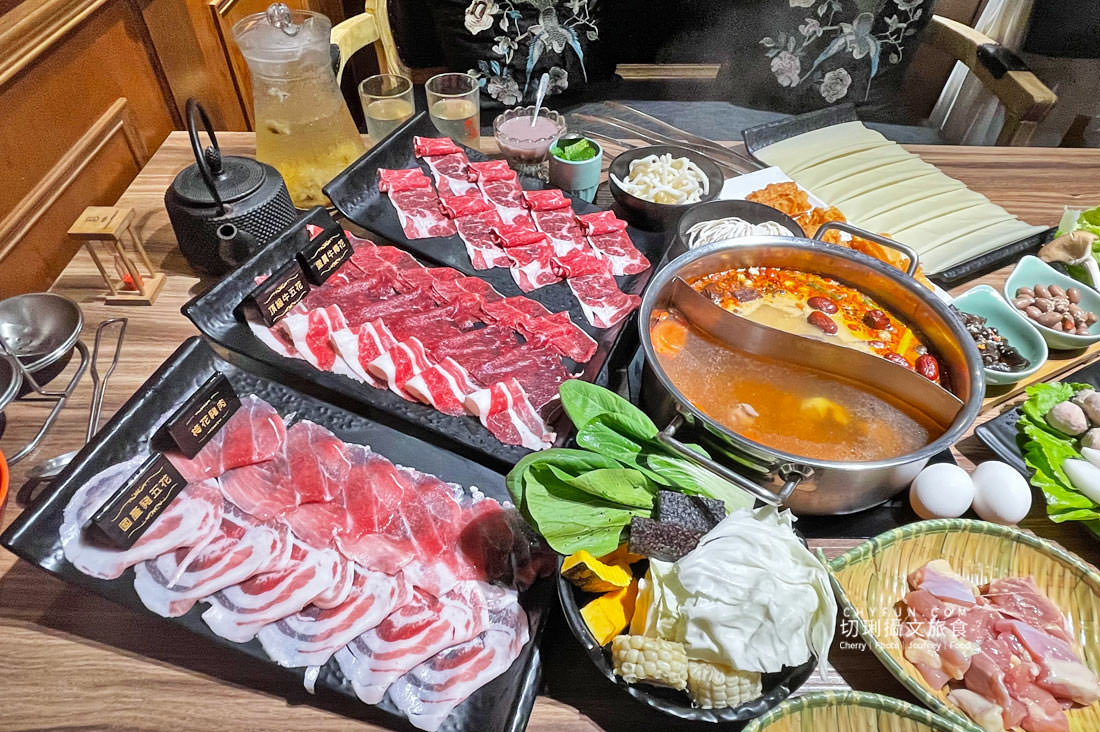 澎湖｜巴適麻辣鍋六合轉型吃到飽，不用400元就在舒適環境暢快吃