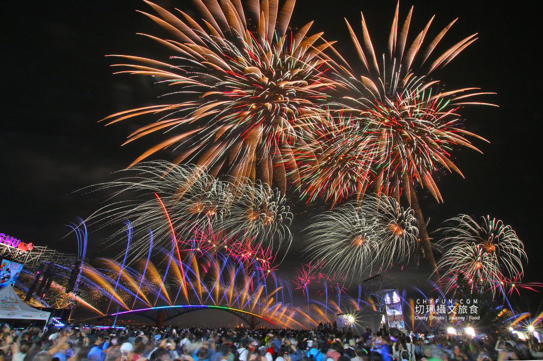 澎湖|澎湖花火節 X 迪士尼100周年,首場迪士尼無人機秀十全十美可愛極了 - 第26張圖 澎湖|澎湖花火節 X 迪士尼100周年,首場迪士尼無人機秀十全十美可愛極了