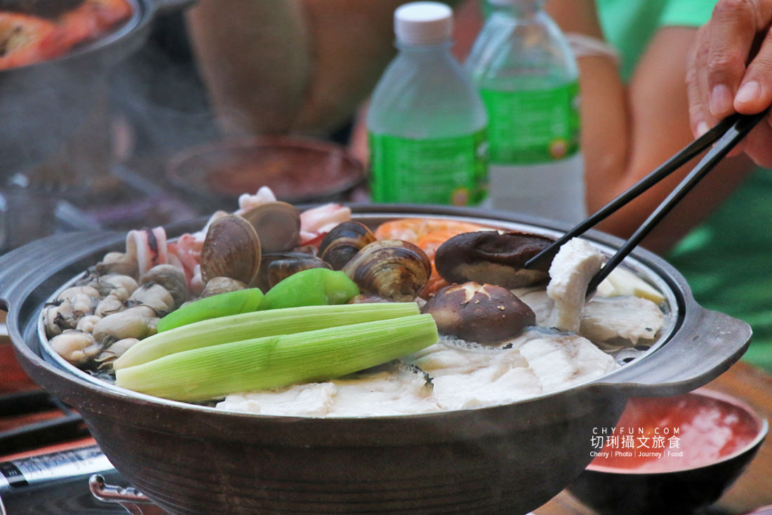澎湖｜蒸優鮮海鮮火鍋一鍋三吃，吹海風吃鍋賞無敵漁港海景