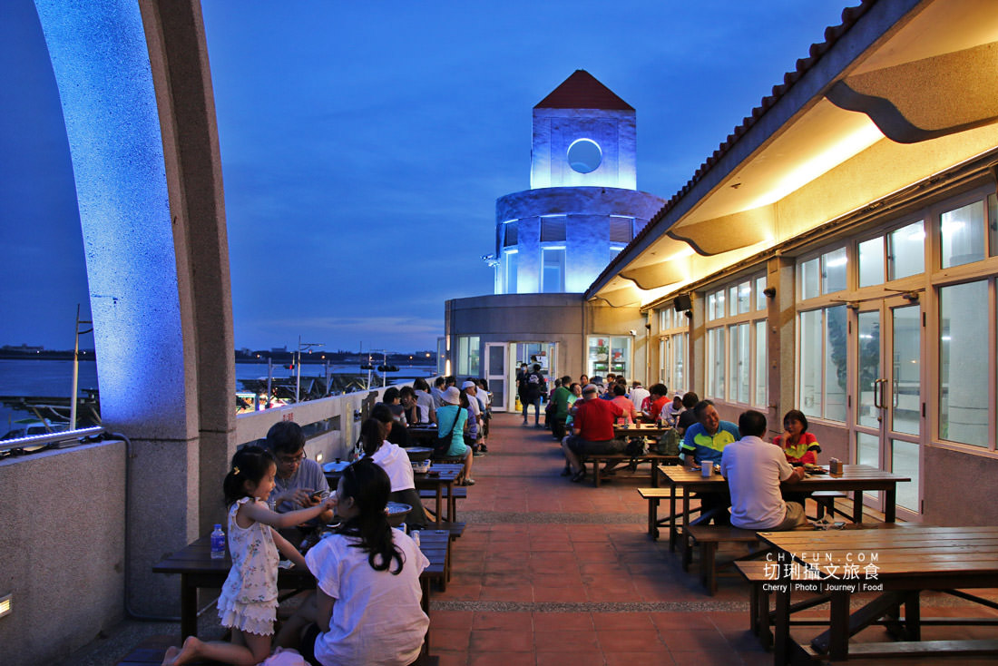 澎湖｜蒸優鮮海鮮火鍋一鍋三吃，吹海風吃鍋賞無敵漁港海景