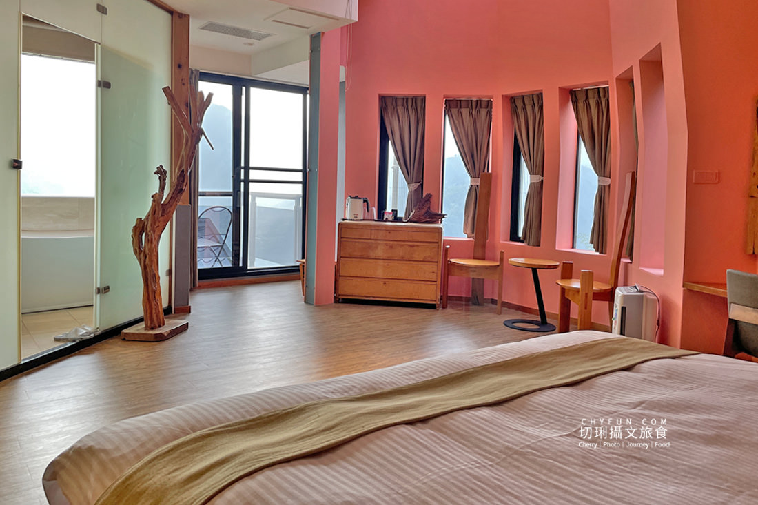 嘉義|瑞里住宿開箱推薦 11 間特色民宿,在茶園、雲海、紫藤花裡的山景民宿住一晚 - 第7張圖 嘉義|瑞里住宿開箱推薦 11 間特色民宿,在茶園、雲海、紫藤花裡的山景民宿住一晚