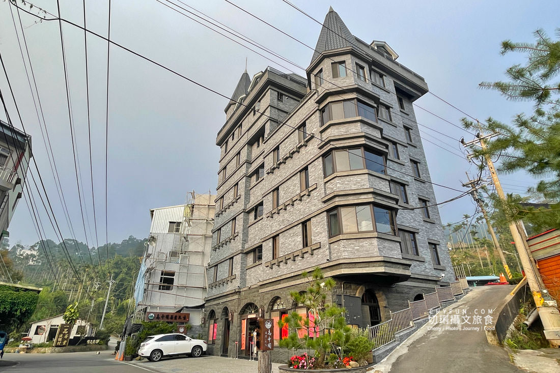 嘉義|瑞里住宿開箱推薦 11 間特色民宿,在茶園、雲海、紫藤花裡的山景民宿住一晚 - 第14張圖 嘉義|瑞里住宿開箱推薦 11 間特色民宿,在茶園、雲海、紫藤花裡的山景民宿住一晚