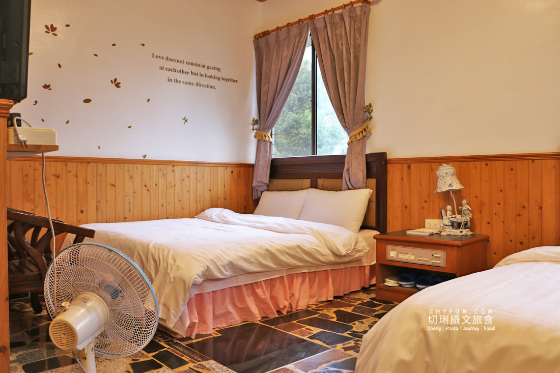 嘉義|瑞里住宿開箱推薦 11 間特色民宿,在茶園、雲海、紫藤花裡的山景民宿住一晚 - 第27張圖 嘉義|瑞里住宿開箱推薦 11 間特色民宿,在茶園、雲海、紫藤花裡的山景民宿住一晚
