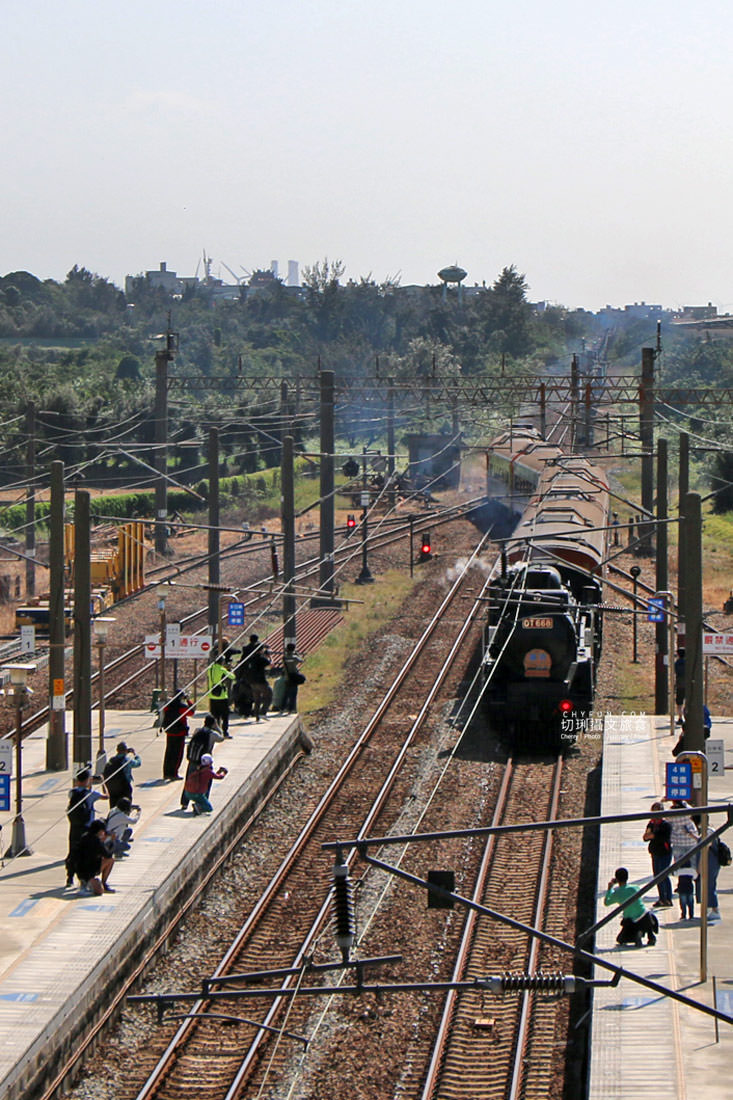 苗栗｜慢魚海岸一日遊漫步搭火車做魚吃魚，海線通車百年白沙屯媽祖同慶　