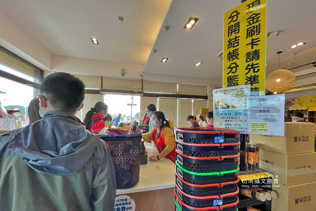 苗栗｜垂坤食品每項只要50元起到店瘋狂採購，苑裡伴手禮國道旁旗艦店好停車