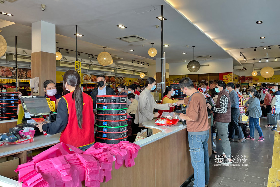 苗栗｜垂坤食品每項只要50元起到店瘋狂採購，苑裡伴手禮國道旁旗艦店好停車