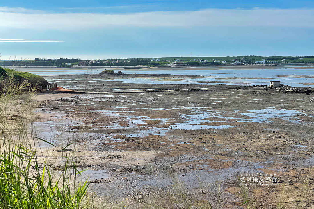 澎湖｜講美長髮公主燈塔在高地，居高眺望東海與鎮海內灣（澎湖打卡新地景）