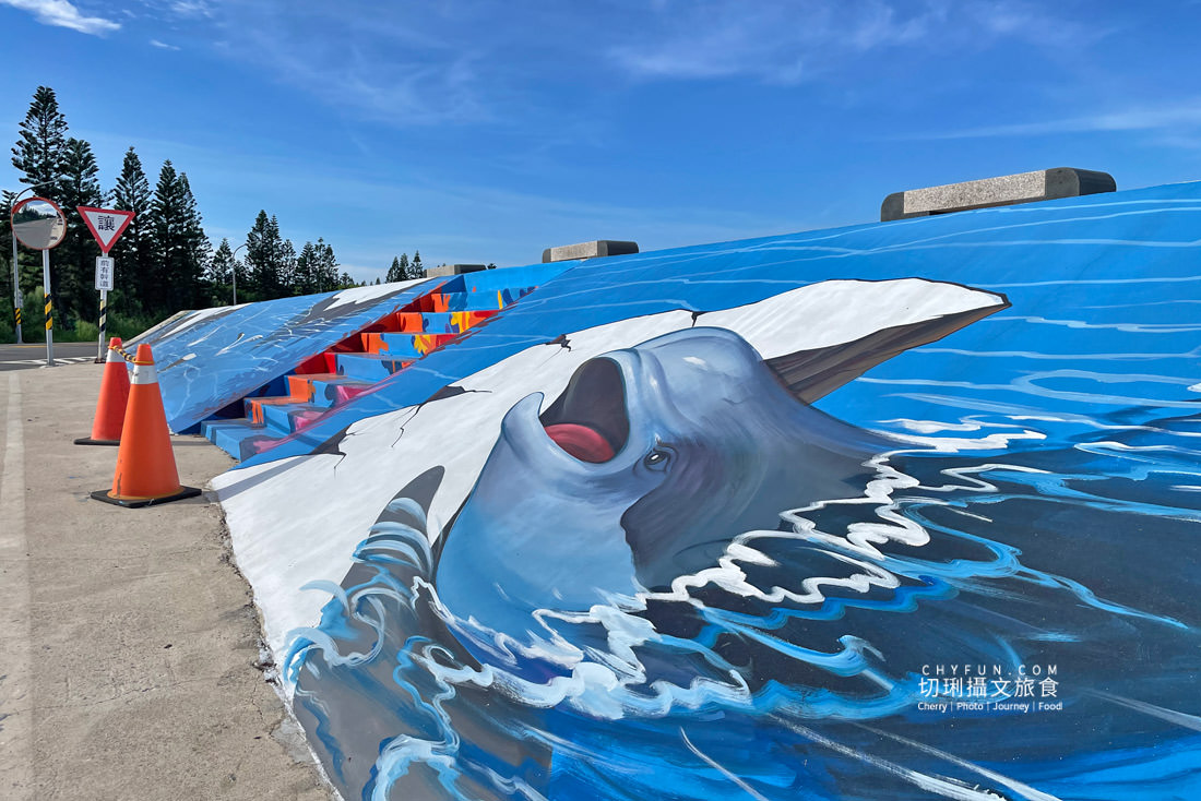澎湖｜講美鎮海OK海堤公園改造成愛情公園，週邊堤岸海洋彩繪好吸睛