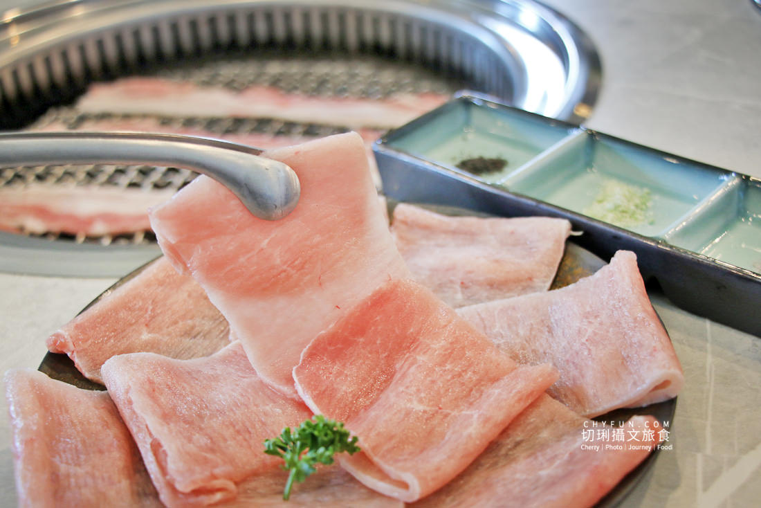 澎湖｜青灣仙人掌公園青炙燒烤環境舒適清幽，精緻海鮮燒肉輕鬆吃