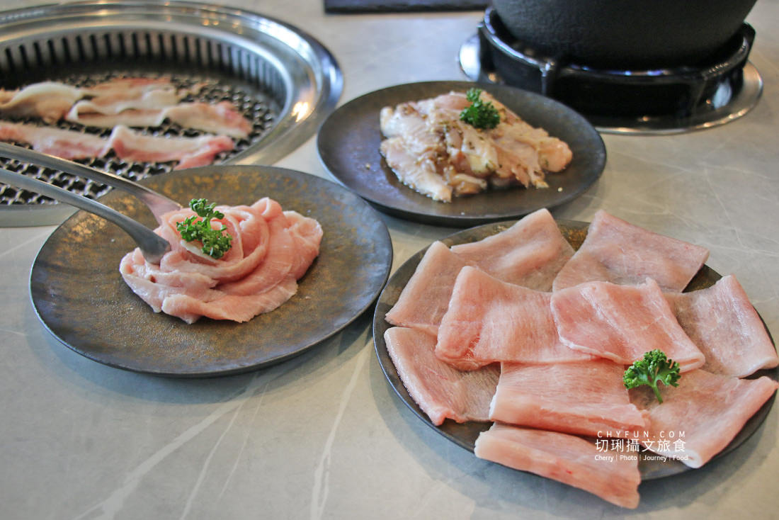 澎湖｜青灣仙人掌公園青炙燒烤環境舒適清幽，精緻海鮮燒肉輕鬆吃