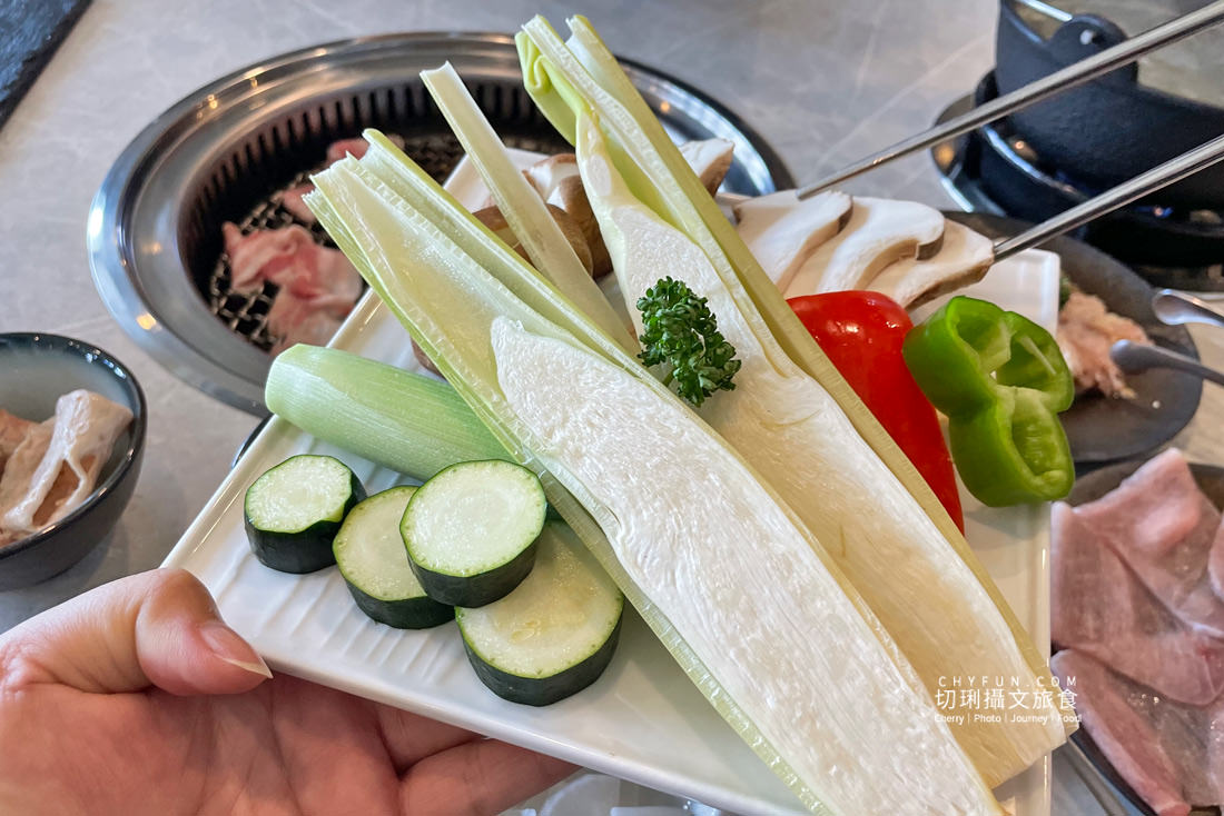 澎湖｜青灣仙人掌公園青炙燒烤環境舒適清幽，精緻海鮮燒肉輕鬆吃