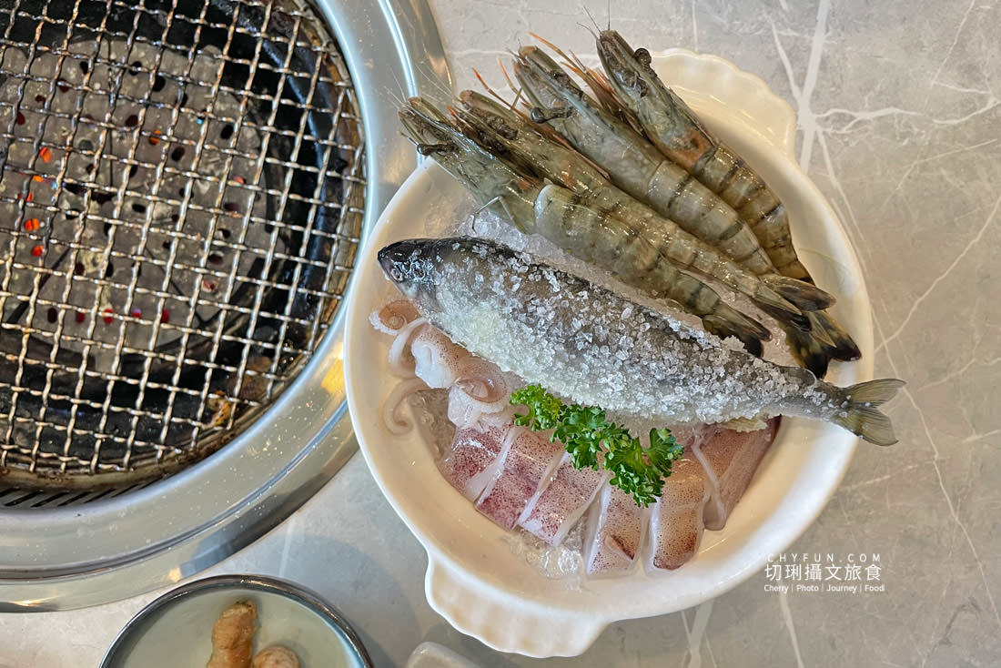 澎湖｜青灣仙人掌公園青炙燒烤環境舒適清幽，精緻海鮮燒肉輕鬆吃