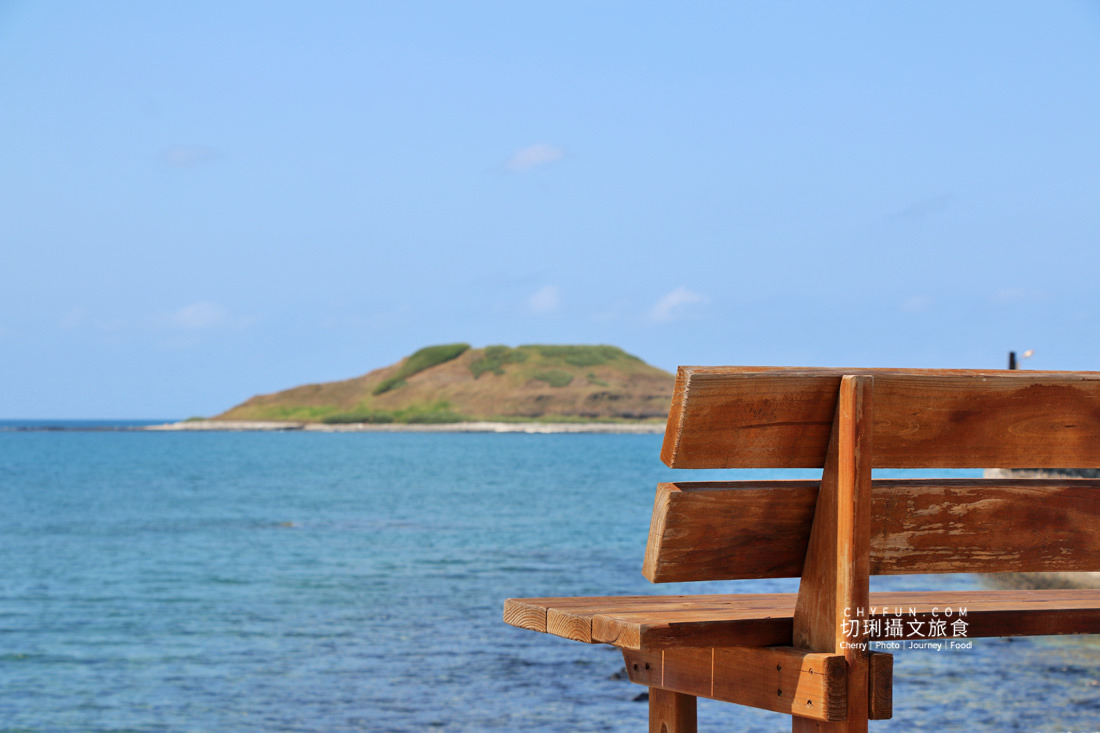 澎湖｜離雞籠嶼最近的風櫃西港，靜靜在港邊看航道熱鬧
