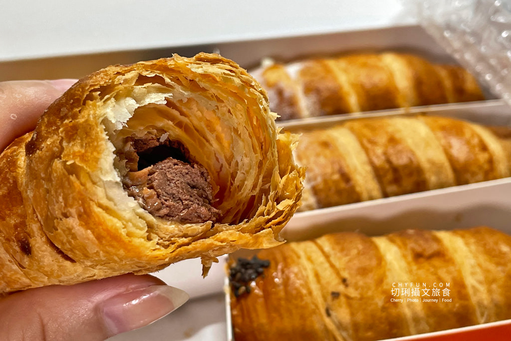 宅配美食｜食尚玩家派星堂PALAXY可頌甜星，千層餡派外酥內軟微烤冰涼都美味