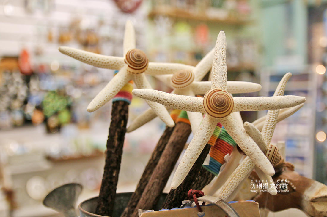 澎湖｜澎湖旅遊馬公市區中央老街，到某個角落紀念品買不一樣的回憶