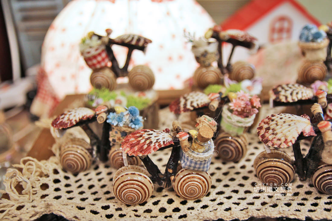 澎湖｜澎湖旅遊馬公市區中央老街，到某個角落紀念品買不一樣的回憶