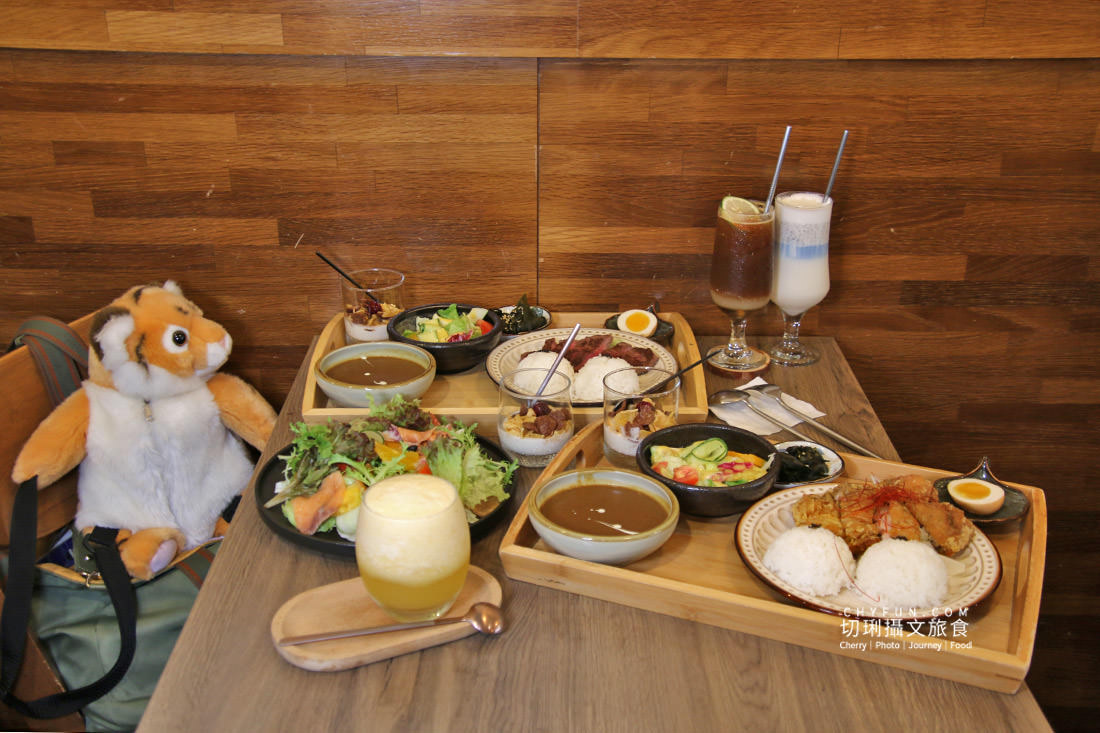 高雄|駁二美食巷弄間的溫咖裏,品嚐手作料理的美味 - 第1張圖 高雄|駁二美食巷弄間的溫咖裏,品嚐手作料理的美味