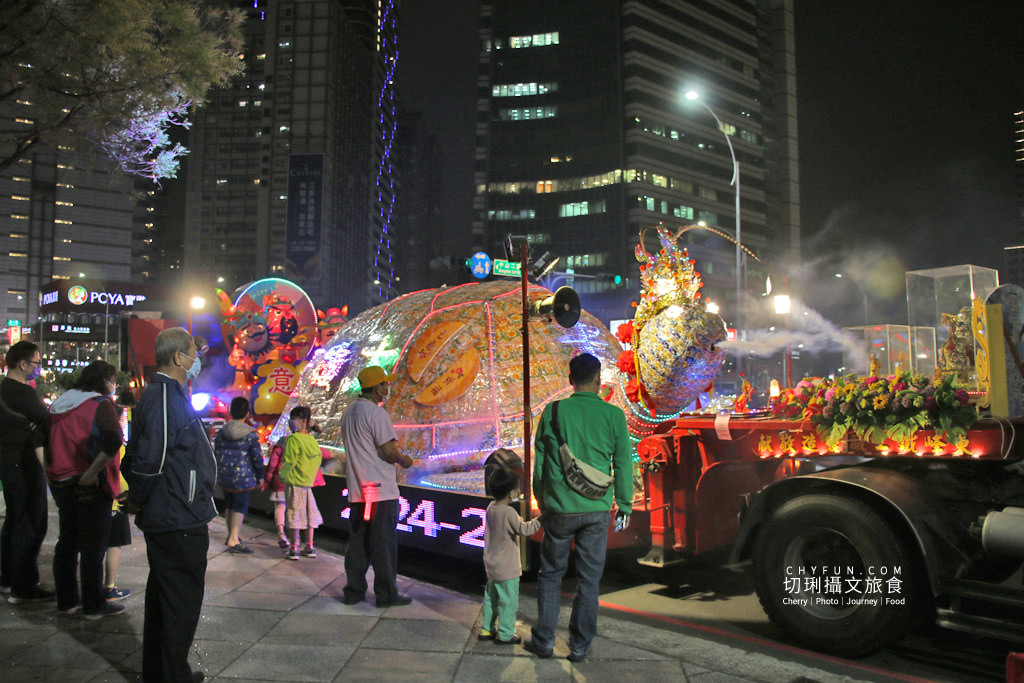 高雄｜高雄乞龜祈福拉龜王，意誠堂關帝廟保平安觀光節春節鬧元宵
