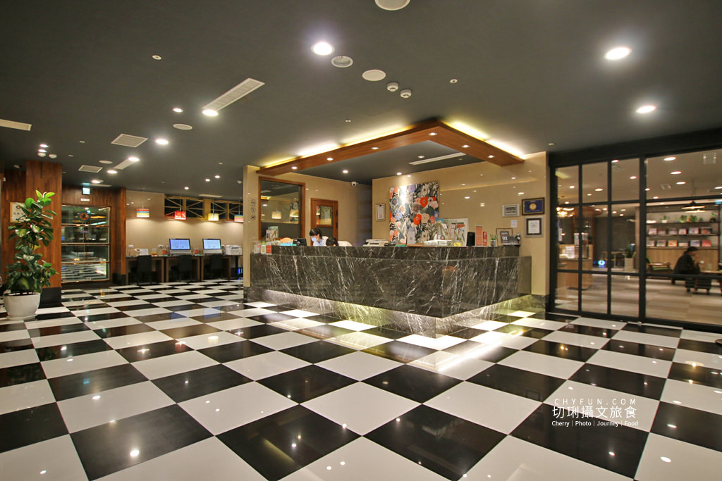 高雄住宿高雄康前站前館05