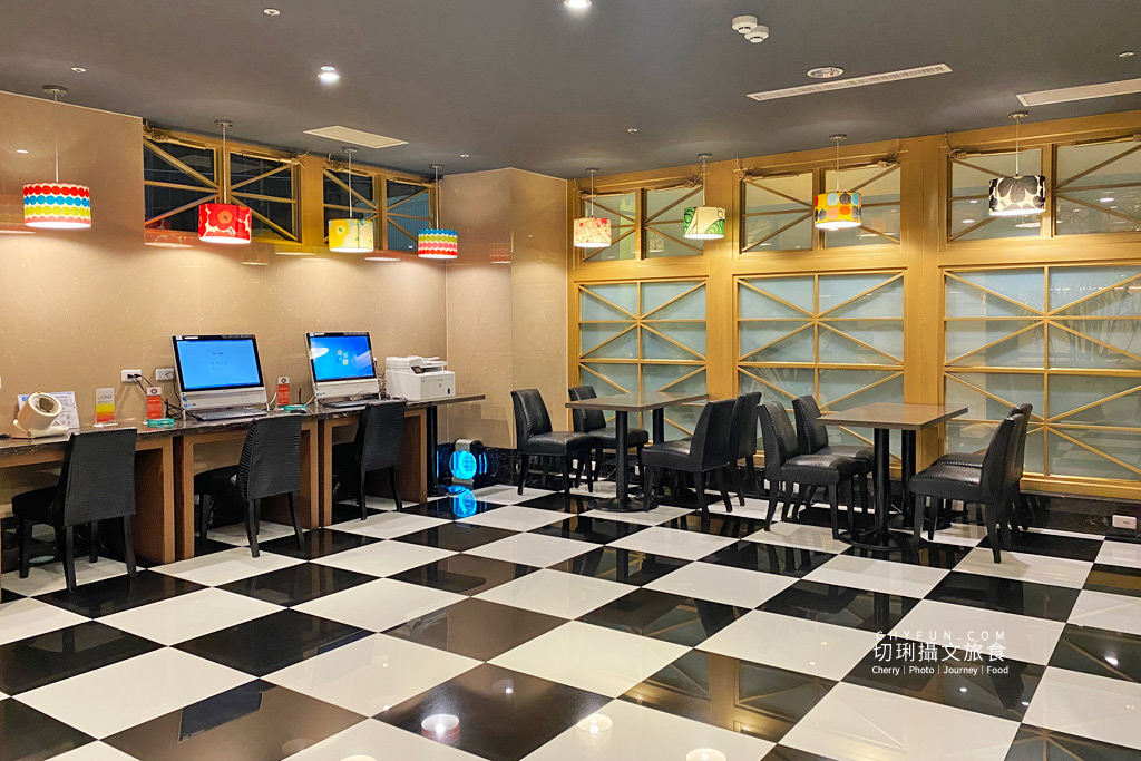 高雄住宿高雄康前站前館06