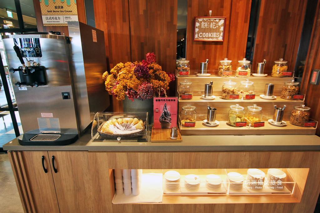 高雄住宿高雄康前站前館07