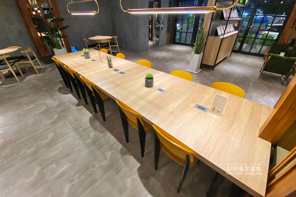 高雄住宿高雄康前站前館13