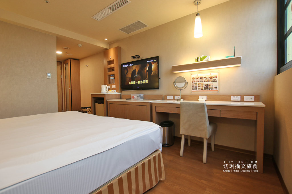 高雄住宿高雄康前站前館16